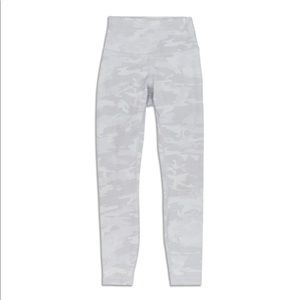 ISO!! wonder under size 4 25”